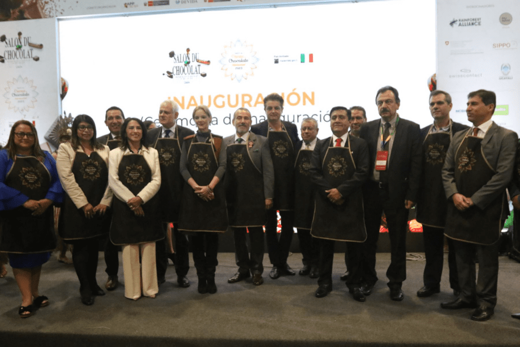 Inauguración del Salón del Cacao con la incorporación de Perú como asociado internacional.